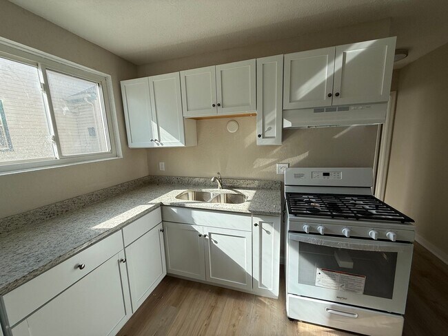 Photo - 2606 E Hennepin Ave Unit 1