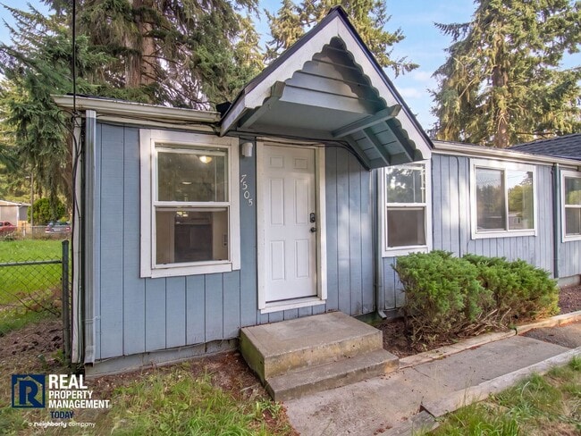 Building Photo - Orsi - 7501-7505 (Platinum) Unit Orsi - 7505