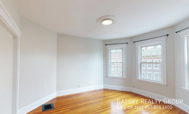 Photo - 30 Roseclair St Unit 3R