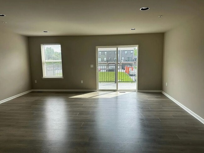 Photo - 115 High Pointe Dr