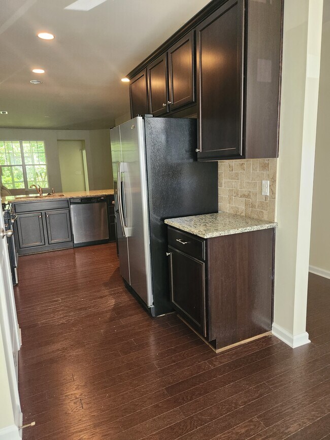 Photo - 7224 Terregles Dr