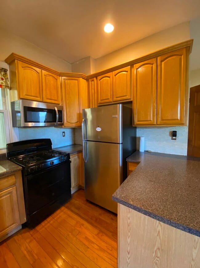 Building Photo - 177 Woodworth Ave Unit 1
