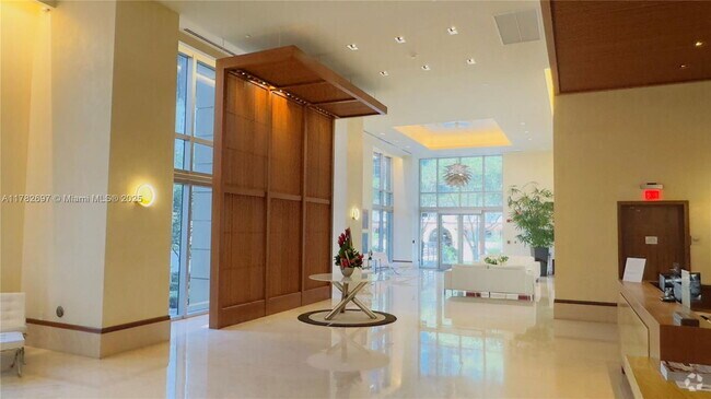 Building Photo - 1050 Brickell Ave Unit 2406 Rental