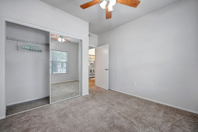 Photo - La Calera Apartments