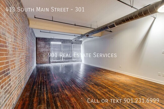 Photo - 413 S Main St