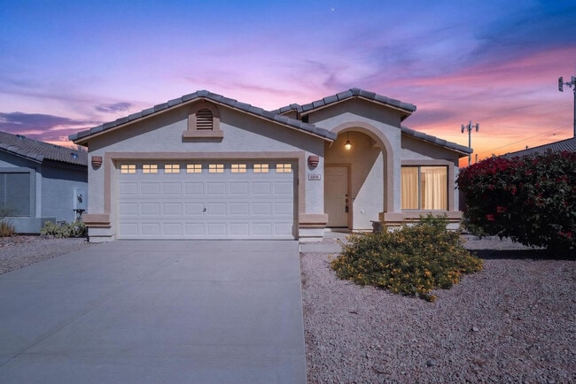 Photo - 6816 S Russet Sky Way