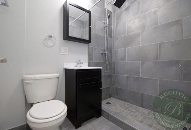 Photo - 7710 N Sheridan Rd Unit 206