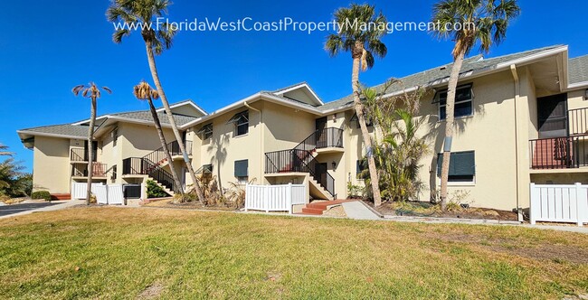 SIESTA KEY! DIRECT WATER VIEWS! PET FRIEND... - SIESTA KEY! DIRECT WATER VIEWS! PET FRIEND... Unit - Apt T2