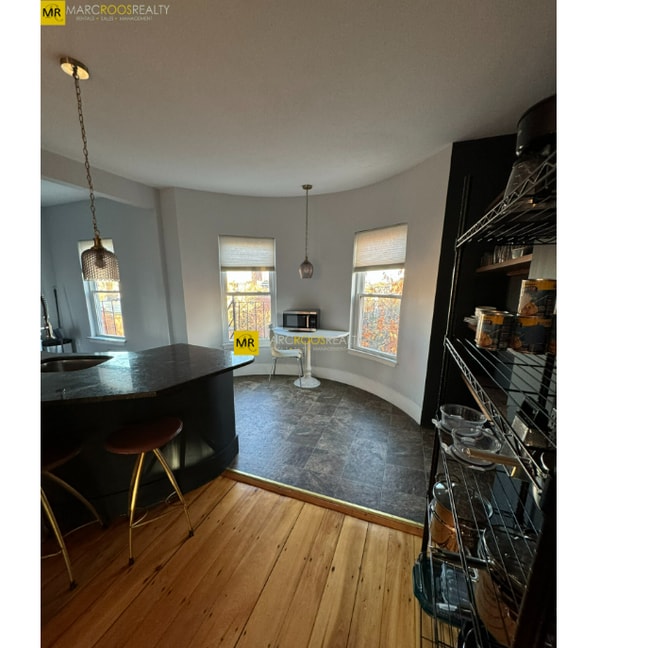 Photo - 484 Columbus Ave