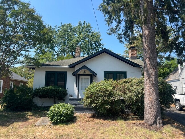 Building Photo - 123 Observatory Ave