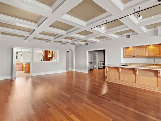 Photo - 1110 W Ivanhoe Blvd Unit 5
