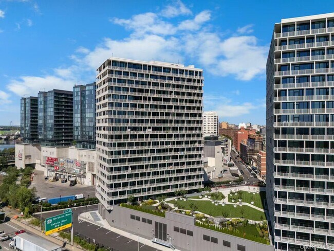 Photo - 131-02B 40th Rd Unidad 16M