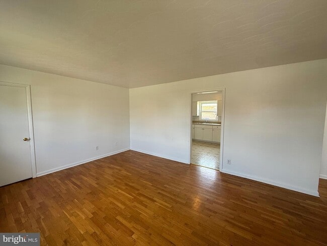 Photo - 103 Taft Ave