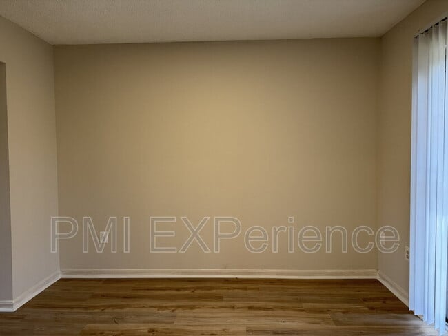 Photo - 709 St Michaels Dr