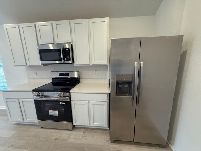 Photo - 200 Sarah Alyse Ln