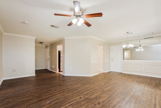 Photo - 3443 Hursey Dr