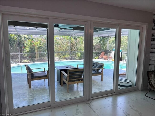 Photo - 4439 Parrot Ave