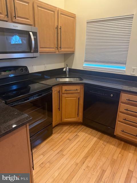 Building Photo - 132 N Bradford St