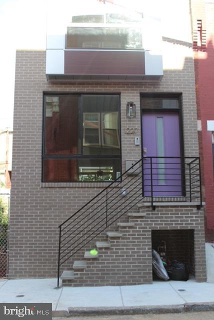 Building Photo - 1227 N Myrtlewood St Rental
