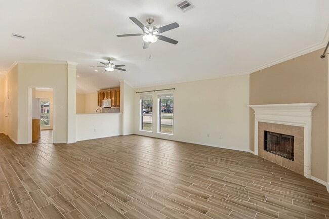 Photo - 21930 Bronze Leaf Dr