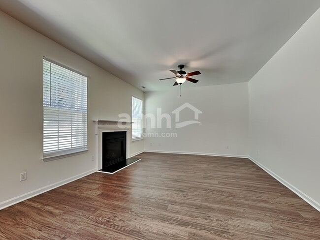 Photo - 5716 Running Fox Ln