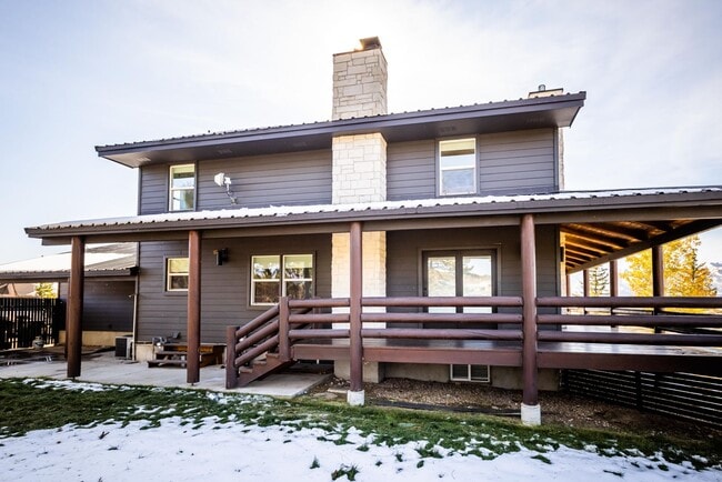 Photo - SILVER CREEK HORSE PROPERTY