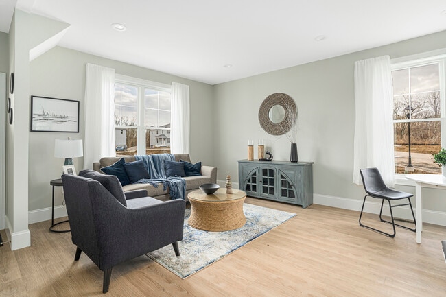 Building Photo - 50 Hopkins Ln