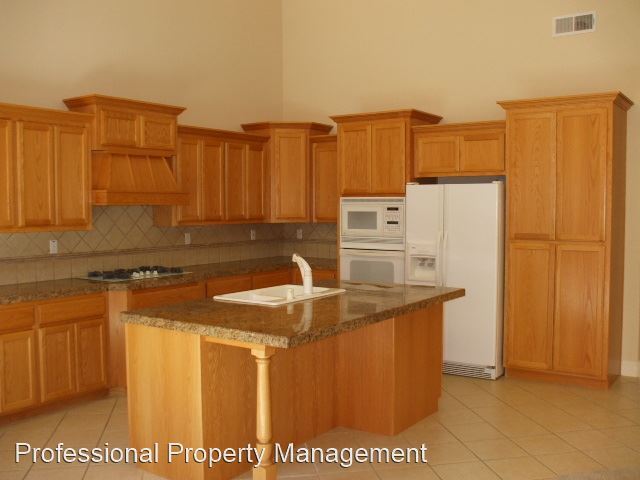 Photo - 4 br, 2.5 bath House - 1741 Toby Drive
