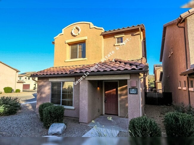 Building Photo - Three Bedroom in Southeast Tucson