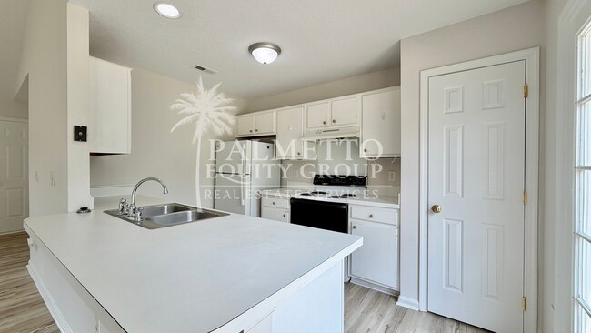 Photo - 700 Brushy Fork Dr