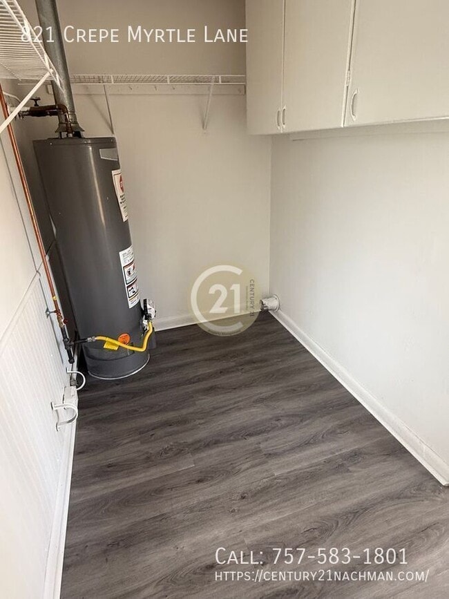 Photo - 821 Crepe Myrtle Ln