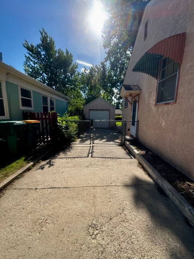 Photo - Charming Two Bedroom Home!!