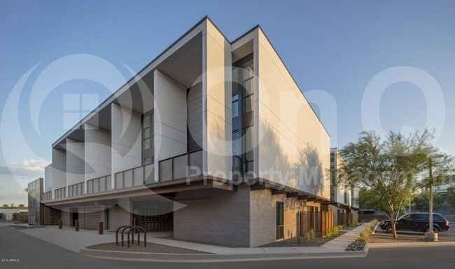 Photo - 1717 N 1st Ave Townhome