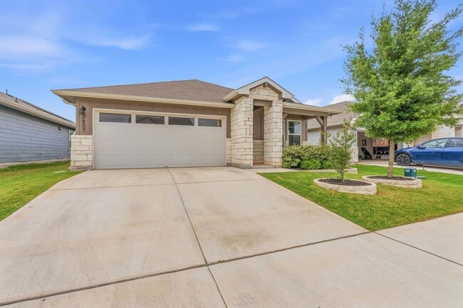 Photo - 2807 Rustic Hills Dr