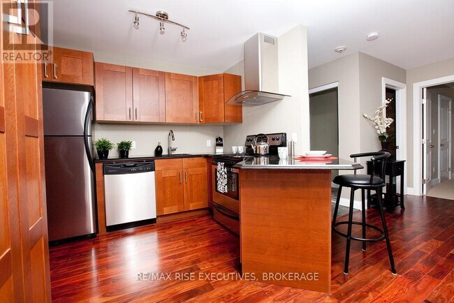 Photo - 810 Blackburn Mews Unité 211