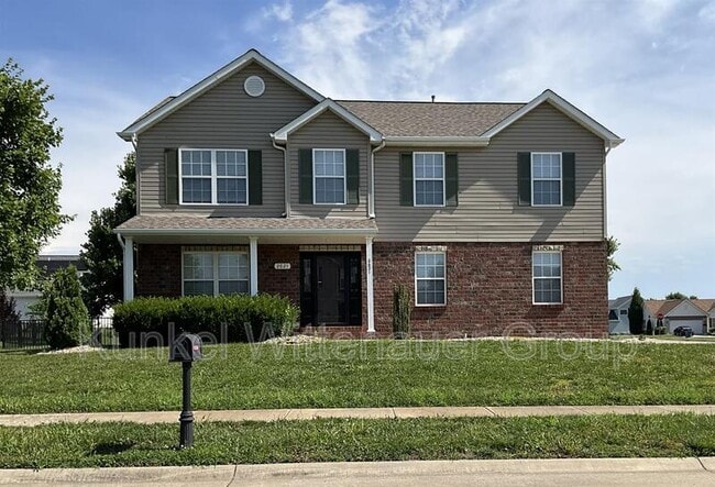 Building Photo - 2621 Greystone Estates Pkwy