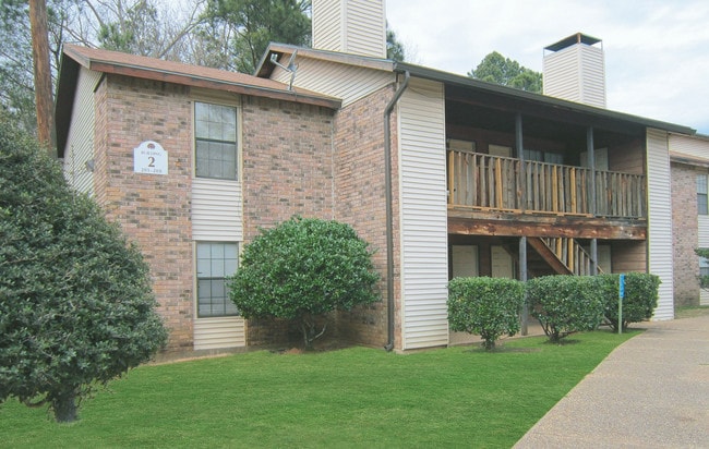 Country Crossing Apartments