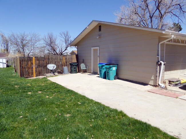 Photo - 2138 Primrose Dr Apartments Unit 1