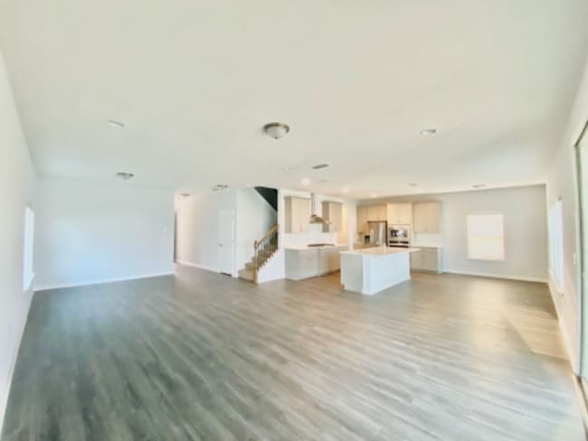 Photo - 416 Ness Cir