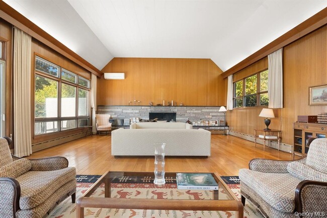 Photo - 500 N Lake Blvd