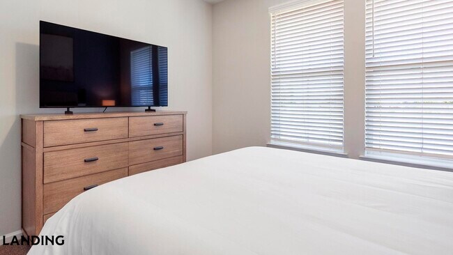 5340 Periwinkle Hl Ave Unit 1406