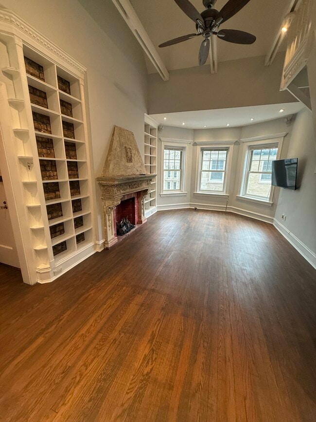 Photo - 534 W Brompton Ave Unit Brompton Manor