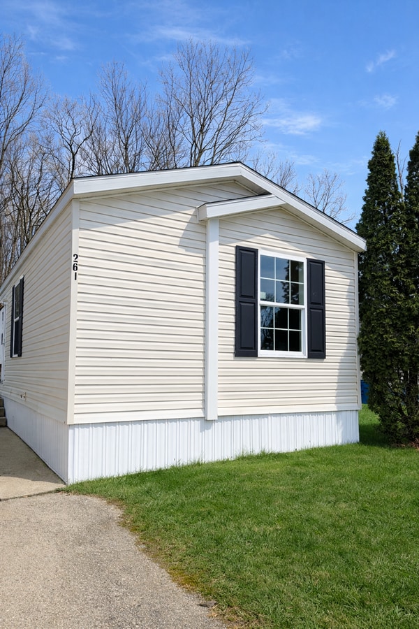 Photo - 261 Oak Lawn Dr