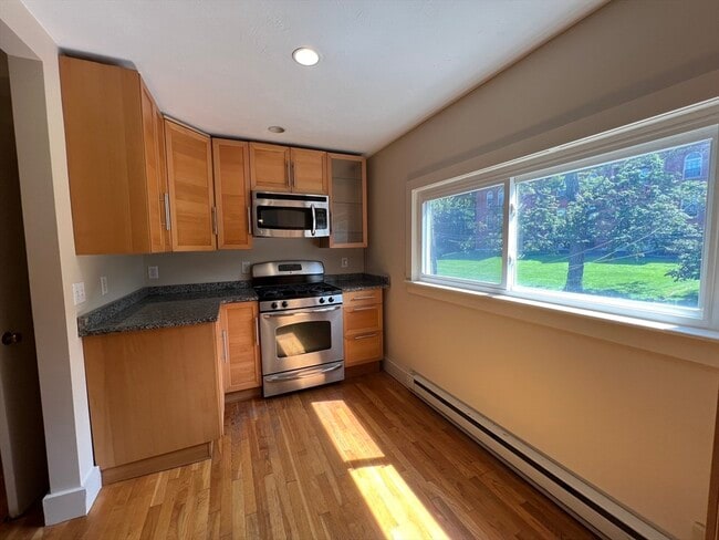 Photo - 76 Chestnut St Unit 2