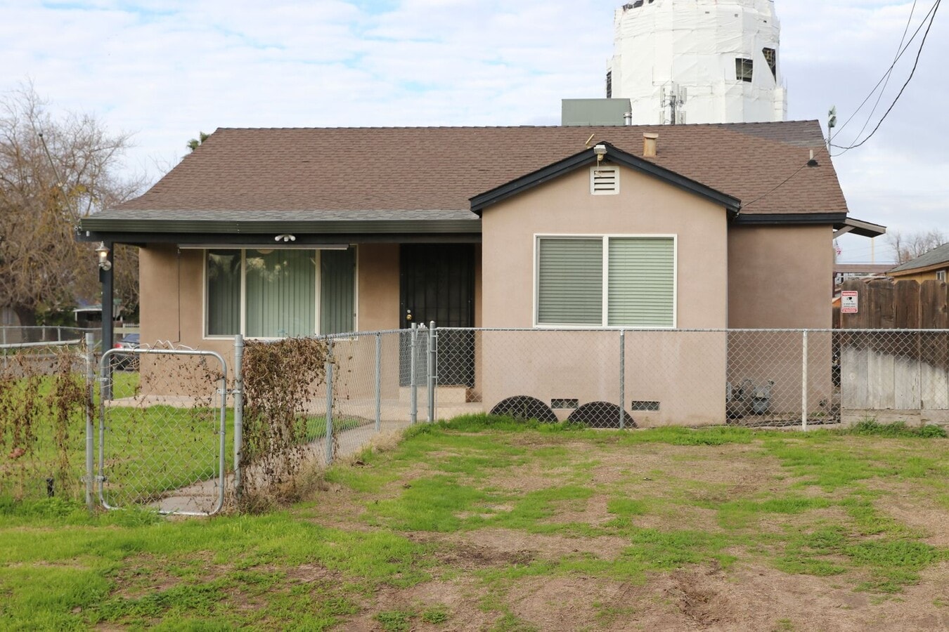 Photo - 701 Cedar Ave
