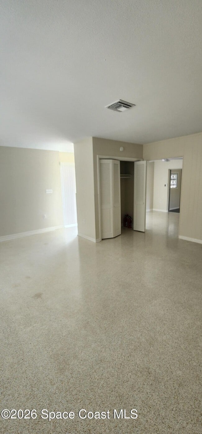 Photo - 407 N 4th St