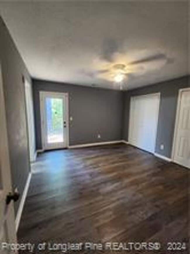 Photo - 5716 5 Sisters Ct