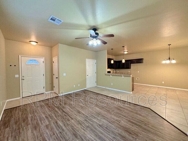 Photo - 175 Bison Ct Way