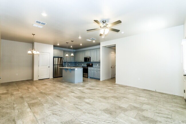 Photo - Primrose Pointe Duplex!