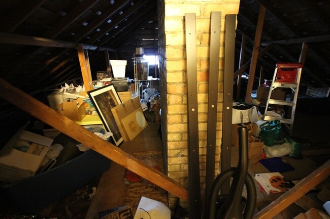 Photo - Quiet Upstairs Apartment in Provo |Available Now| Unidad 413